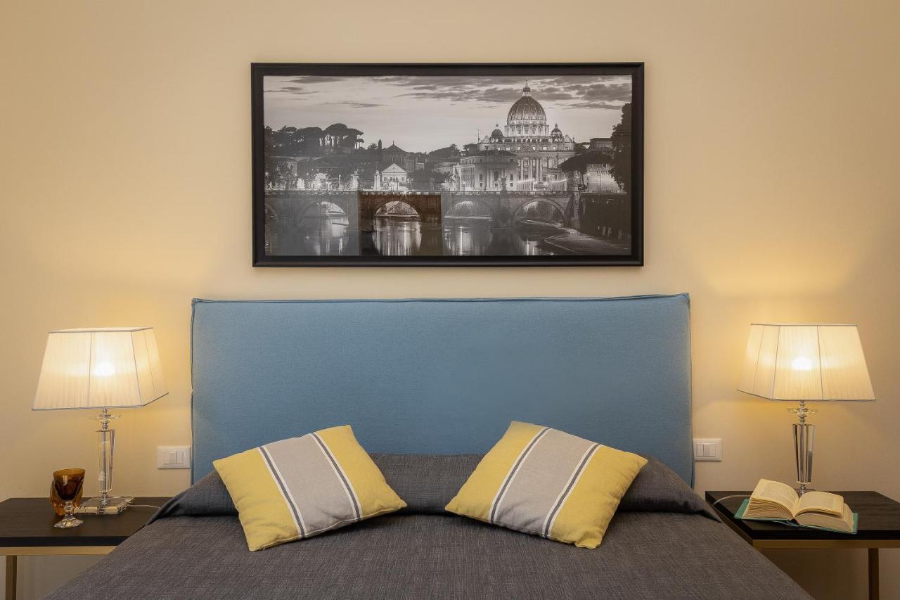 Spa Apartment Via Barberini Roma Exterior foto